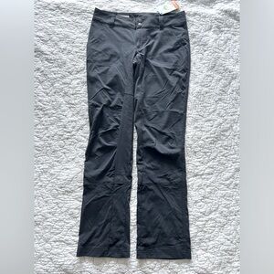 Columbia Omni Shield NWT pants size 4, zip off capri